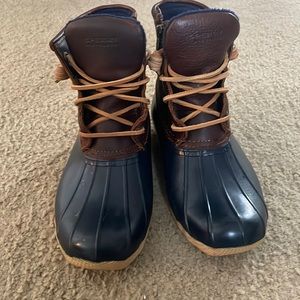Sperry rain boots